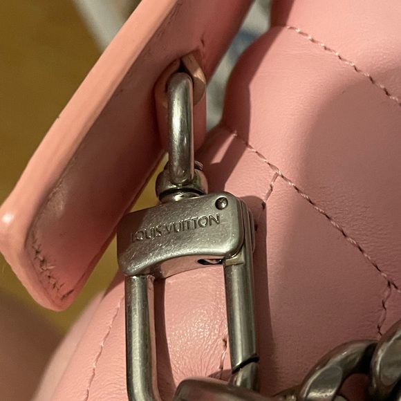 Louis Vuitton Pink New Wave Chain Bag - Picture 14 of 16